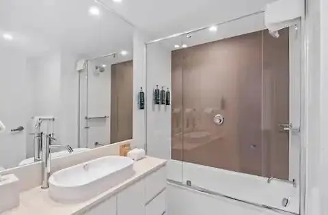 Lvl 39 - Panoramic Hilton Living With Ocean Views Apartment Gold Coast Australia