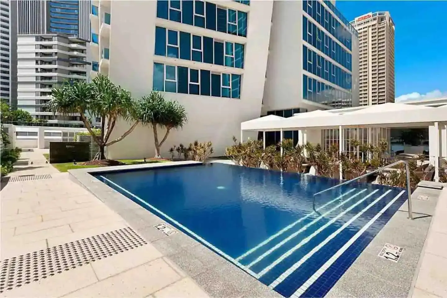 Lvl 39 - Panoramic Hilton Living With Ocean Views Apartment Gold Coast