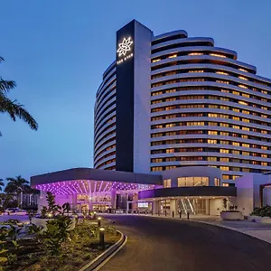 The Star Grand At The Star Otel