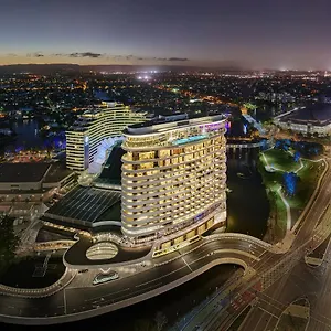 The Darling At The Star Otel